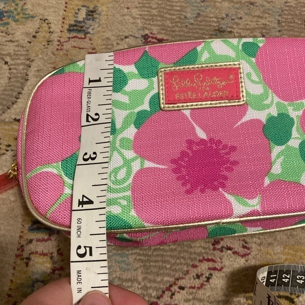 Lilly Pulitzer Estée Lauder Pink And Green Floral Makeup Zipper Bag